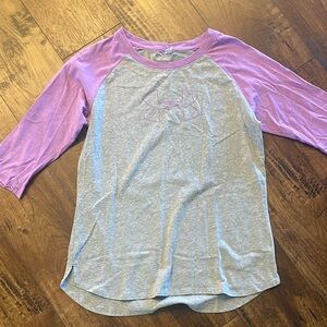 Under Armour Women’s Small Gray and Purple 3/4 Sleeve Tee